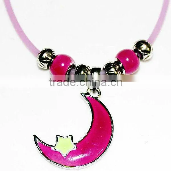 Moon Shaped Popular UV Active Silicone Necklace