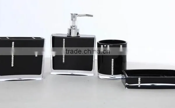 MZ-Eco-Friendly Feature and Plastic Material Bathroom Accessory Set photo-3