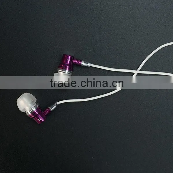 Metal Earphone With Good Quality photo-6
