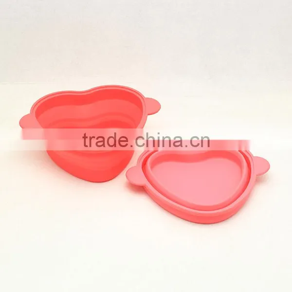 Heart Shape Silicone Bowl With Lid photo-4