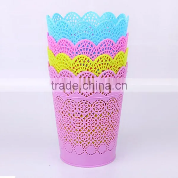 Plastic Trash Can Waste Bin Container photo-3