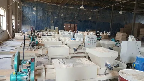 4 Heads Wood Pallets Block Extruding Machine photo-2
