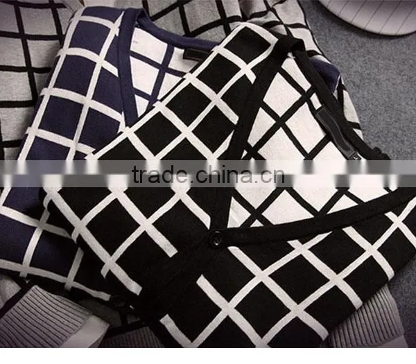 2015 Winter Men's V-neck Long-sleeved Show Thin Sweater Knit Cardigan for Korean Style Sweater photo-6
