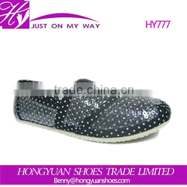 Women Flat Shoes With Polka Dots