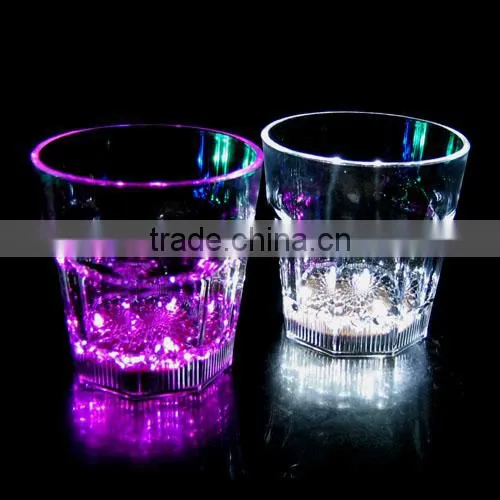 BHN056 Party Product Water Liquid Activated LEDPlastic Flash Glass