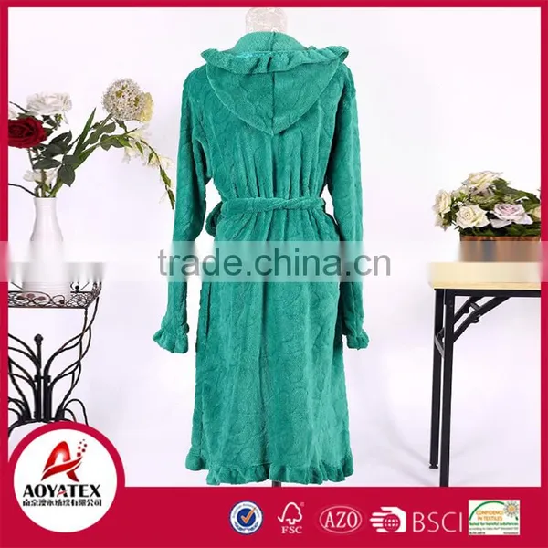 Fashion 100% Polyester Heart Cut Coral Fleece Home Women Bathrobe Hooded Sleepwear photo-2