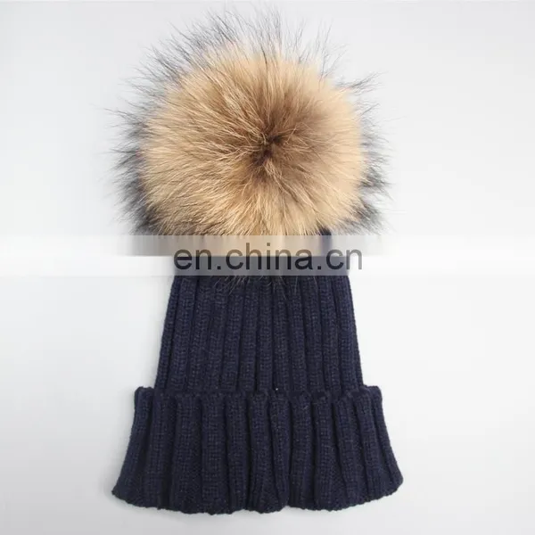Fluffy Large Fur Pompom Hats Real Raccoon Fur Knitted Hats Wholesale Winter Hats photo-5