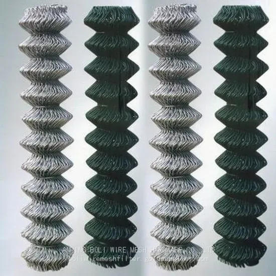 Pvc Coated Chain Link Fence/ Diamond Outdoor Metal Fencing/Steel Wire Fencing Project/ Safety and Strong Chain Link Fencing photo-5
