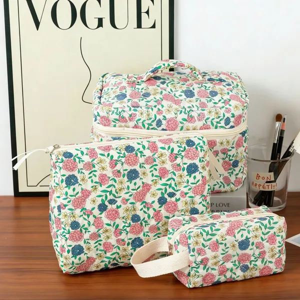 Wholesale Quilted Floral Cosmetic Bag Set Portable Cotton Makeup Bags Zipper Closure Fashionable Hanging Travel Storage Bag
