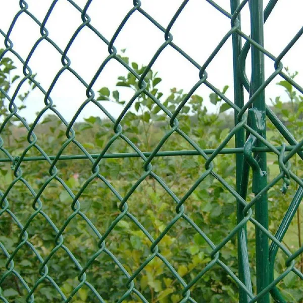 Durable PVC Coated Fencing, Suitable for Protection of Sports Fields Such as Playgrounds, Basketball Courts, Tennis Courts, and Outdoor Soccer Fields. photo-4