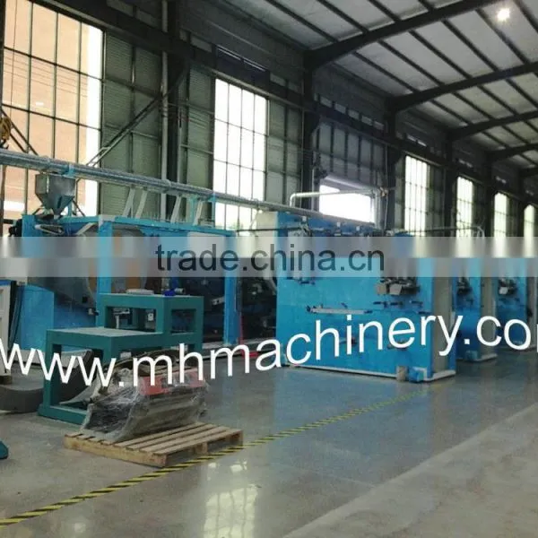 CE Certificate Automatic Panty Shield Machine photo-4
