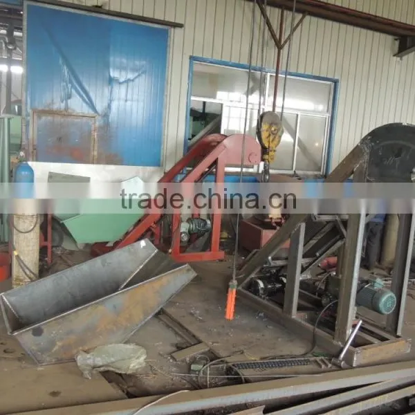 Lifting Machine for Rubber Feeding/automatic Feeding Machine photo-3