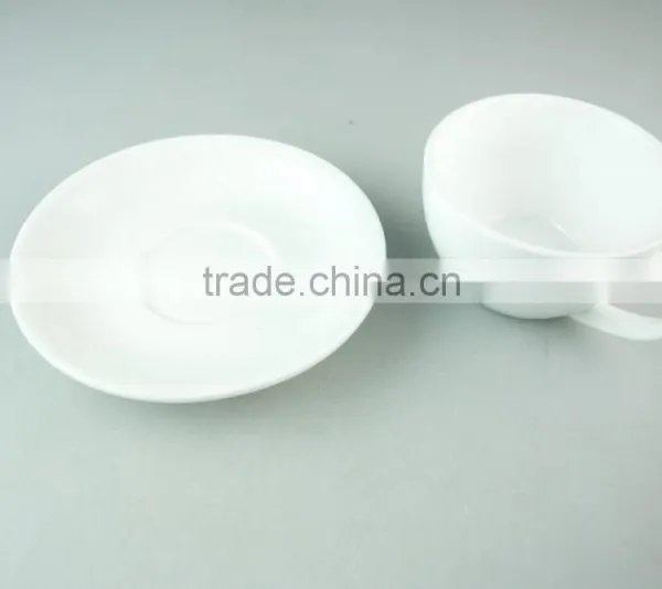 Cheap Stock Pure White Ceramic Porcelain Tea Cup and Saucer Set photo-2