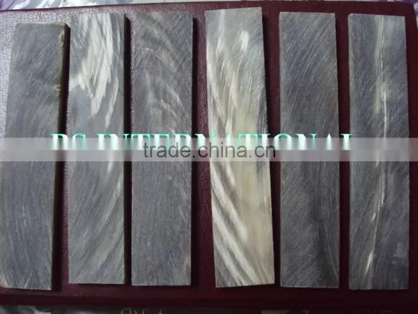 Natural Horn Black & White Streak Plates photo-4