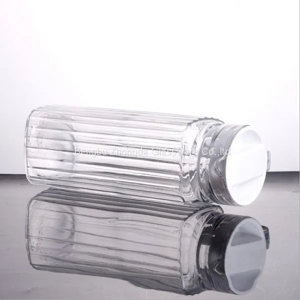 HOT SELLING 1.1L CLEAR GLASS WATER JUG WITH HANDLE AND PLASTIC COVER LID FOR DAILY TABLEWARE photo-3