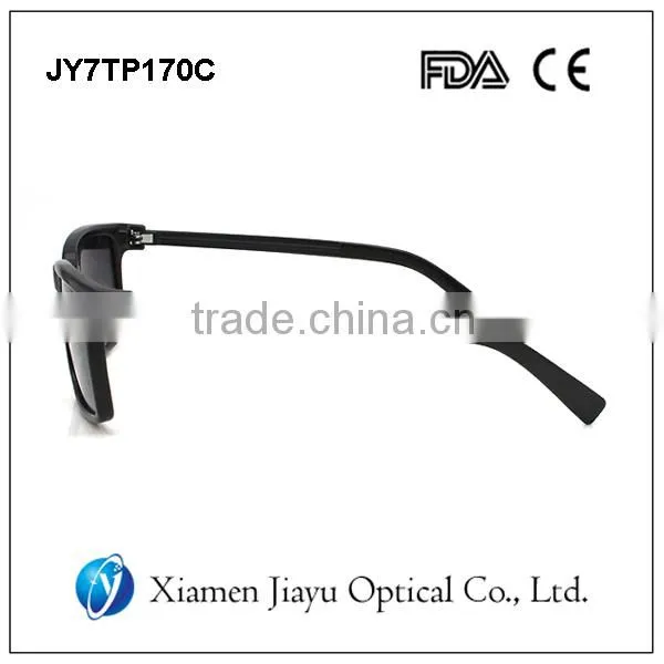 Cheap Polarized (or PC) Lens Sunglasses for Men photo-3