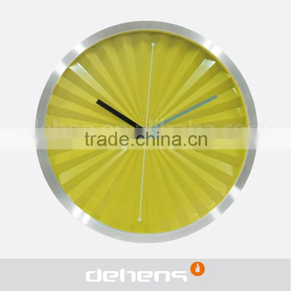 DEHENG 12 Inch Metal Wall Clock With 3D Dial photo-4