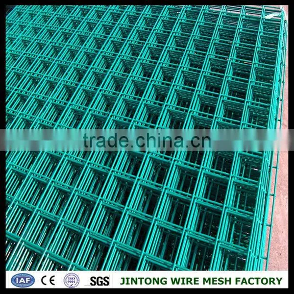 Factory Supply Welded Hot Dipped Galvanized BRC Fence photo-2