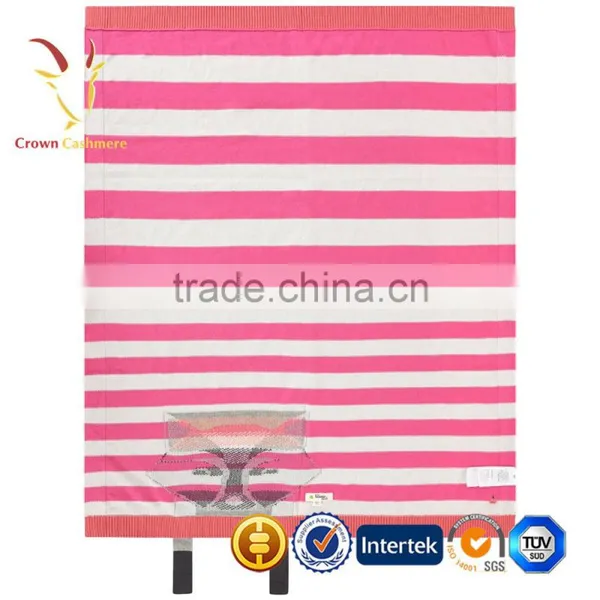 Super Soft Luxury Knitted Cashmere Throw Blanket With Fox Pattern photo-2