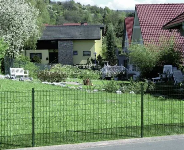 Vinyl Euro Wire Mesh Fence photo-2