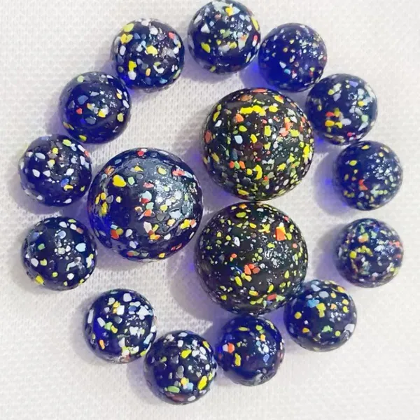 14mm and 16mm White and Black Porcelain Glass Marbles Are Used for Decorating the Game Console Fish Tank. photo-4