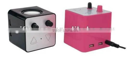 FM Radio With 4 Ports USB HUB