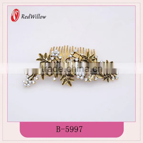 Best Price Available Client's Logo Pearl & Diamond Comb photo-2