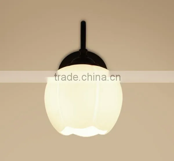 High Quality Cheap Price Glass Round Shape Wall Light Indoor Decor Wall Lamp Iron Base Wall Lamp photo-5