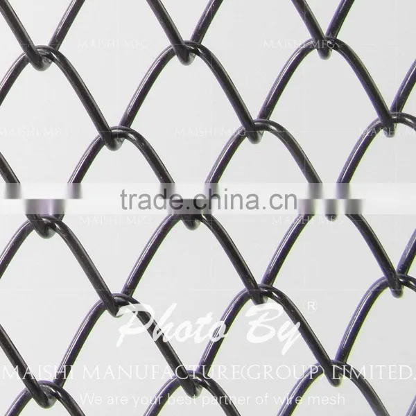 Green PVC Coated Fencing Chain Link photo-2