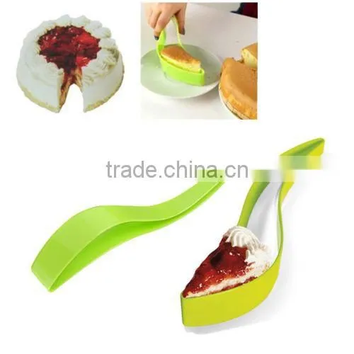Cheap New Cake Server Pie Cutter Bread Slicer Plastic Knife Wedding Party Kitchen Tool photo-5