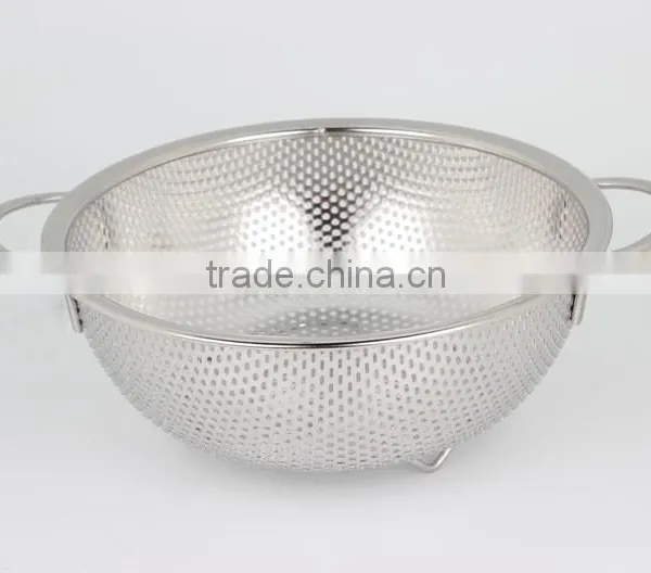 13.5cm Stainless Steel Mini Fruit Colander photo-2