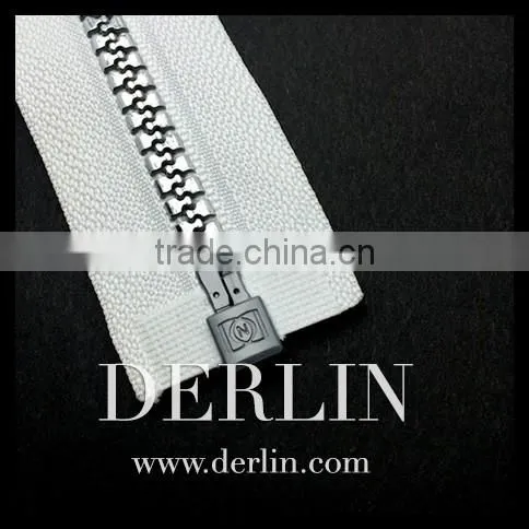 OEM Customised Brand Logo Custom Zipper Accessory Bottom Stop