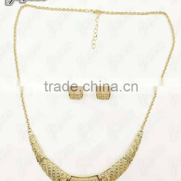 Juyuan Fashion 18K Gold Plated Pendant&Earring Pearl Set
