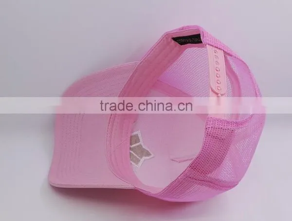 2017 Mesh Trucker Hats Wholesale With Embroidery LOGO photo-3