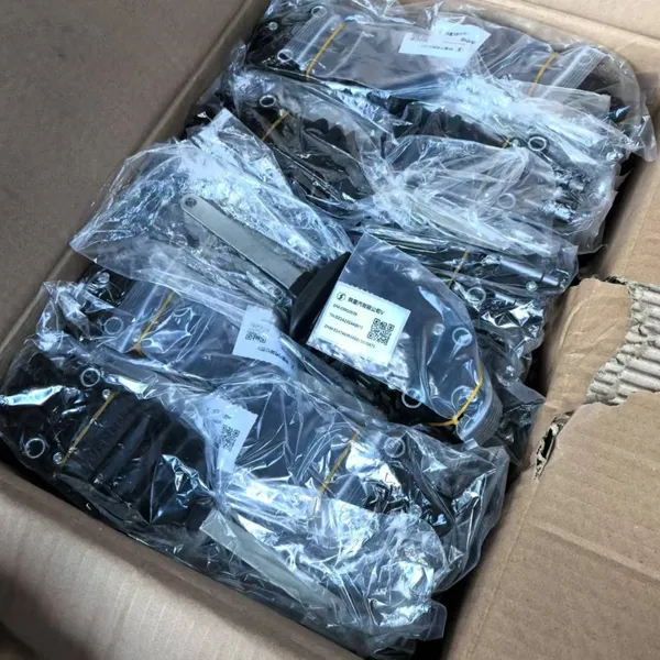SHACMAN Truck Parts Original Factory Height Valve DZ16231440072 Authentic Shaanxi Automobile Original Manufacturer Accessories