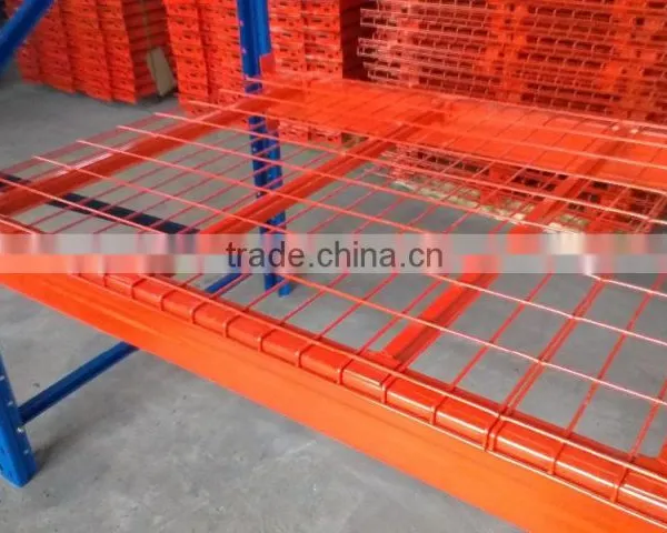 welded wire fence
