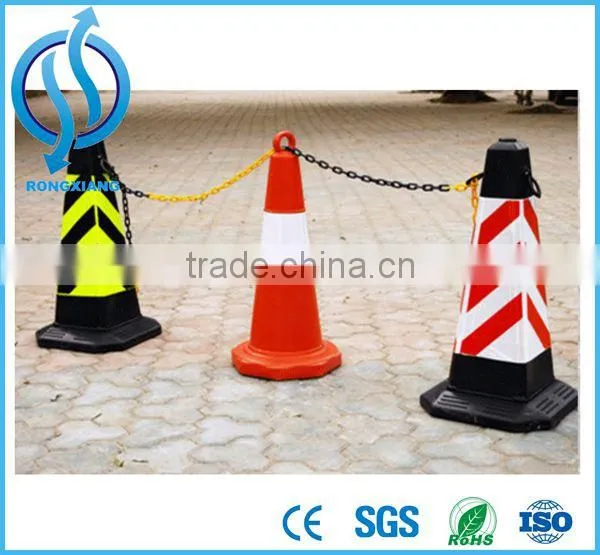 Red and White Coloured Decorative Plastic Chain photo-3