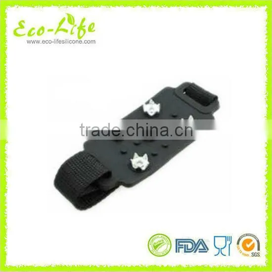 Wholesale Outdoors Anti-skid Snow Climbing 5 Claws Silicone Ice Shoe Crampons photo-2