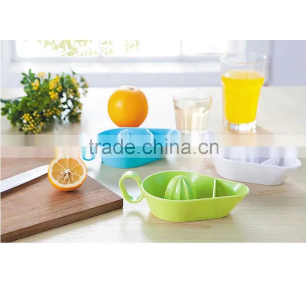 Strainer Design Juicer Plastic Citrus Hand Lemon Orange Squeezer photo-2