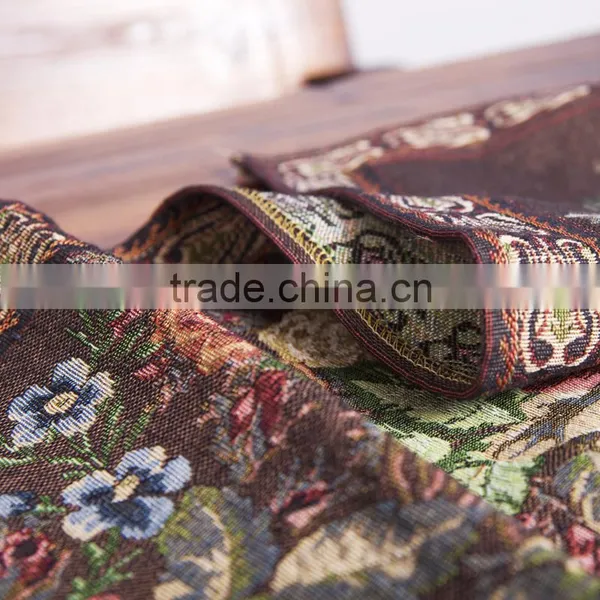 PLUS Woven Wholesale Jacquard Christmas Tapestry Batik Table Runner photo-2