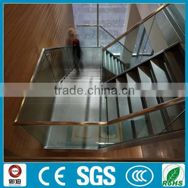Curved Design Modern Staircase With Glass Railings photo-2