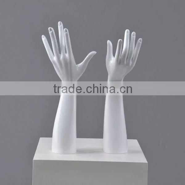 Ring Display Female Mannequin Hands photo-2