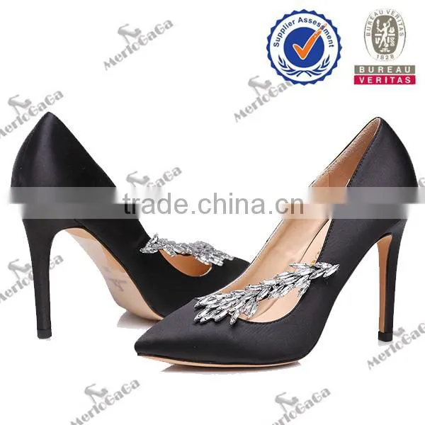 2015 New Arrivel Fashion Design Elegant White Pumps