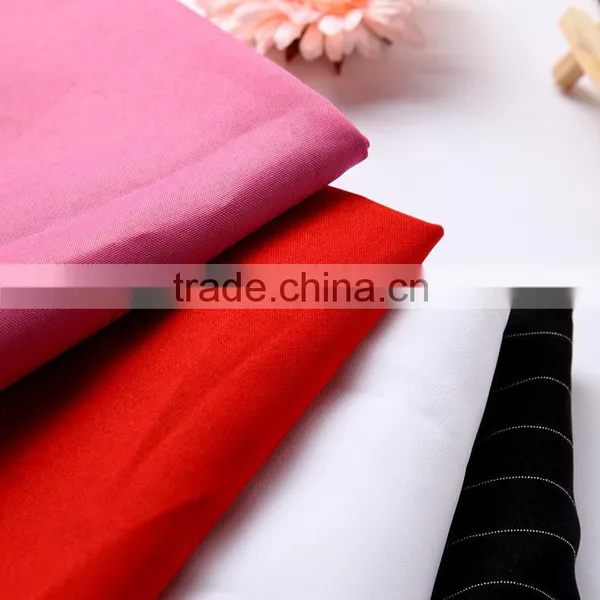 2015 Beautiful Hot Sale Spun Yarn Thin Waterproof Polyester Nylon 600d Waterproof Bursh Fabric