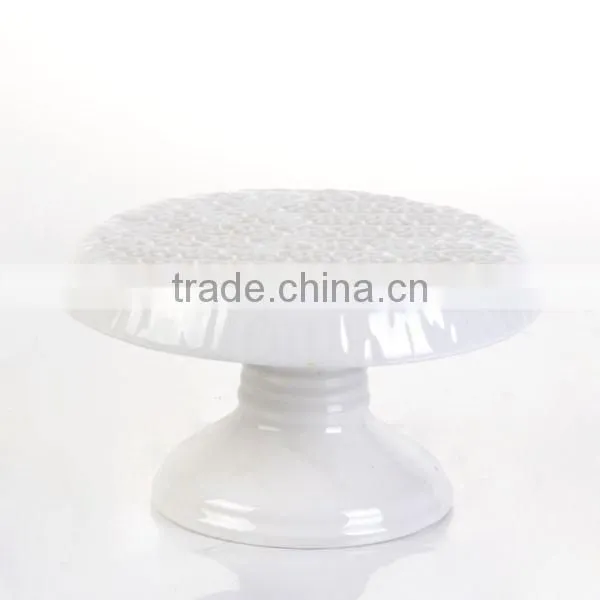 7.6'' 5.8'' Ceramic Wedding Cup Cake Dome With Stemmed Base photo-3