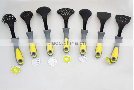 Hot New Products for 2015 Yiwu Promation Nylon Kitchen Utensils photo-2