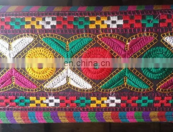 2015New Product Trendy Gorgeous New Look Season Vintage Banjara Handmade Embroidered Bags Oem & Custom Fashion Handmade Clutches photo-2