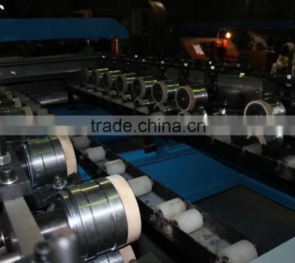 Adjustable width by hand bar roofing sheet linear machine within 1000-1200mm