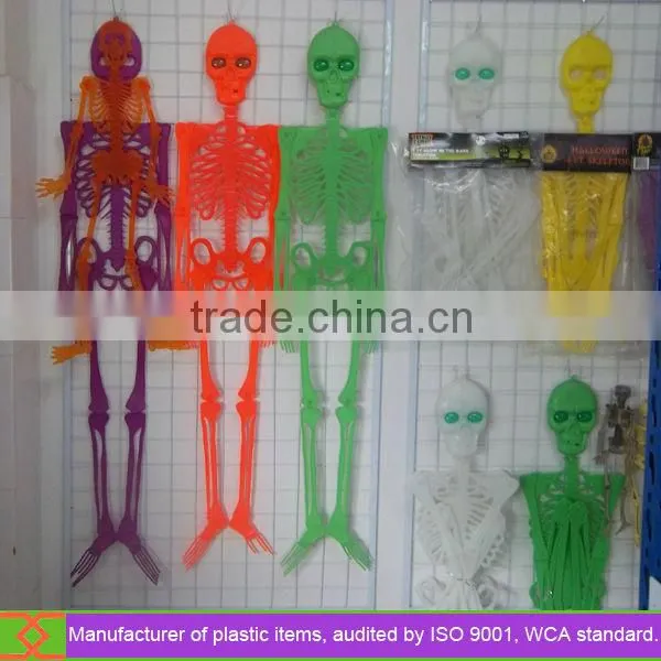 Hanging Halloween Skeleton