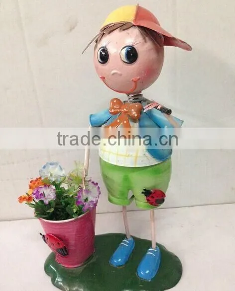 2015 Newest Design Girl Boy Garden Decoration Metal Girl Flower Pot Metal Bog Flower Pot Metal Flower Pot photo-4